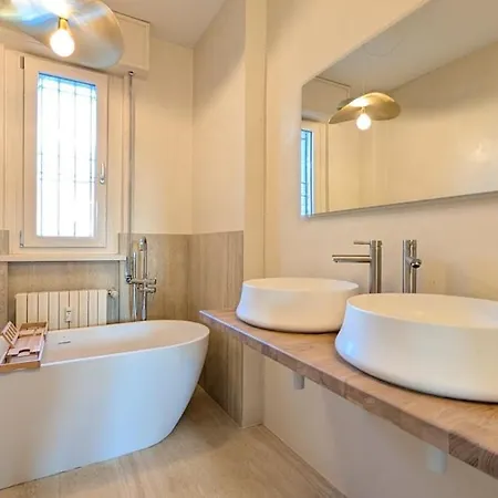 Cloud9 - Terrace And Ac Apartment