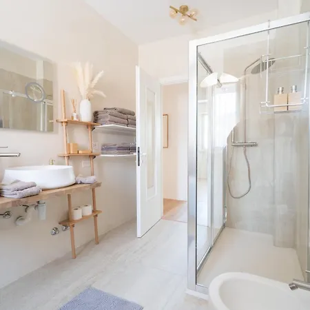 Cloud9 Large Terrace - Meliora Appartement *